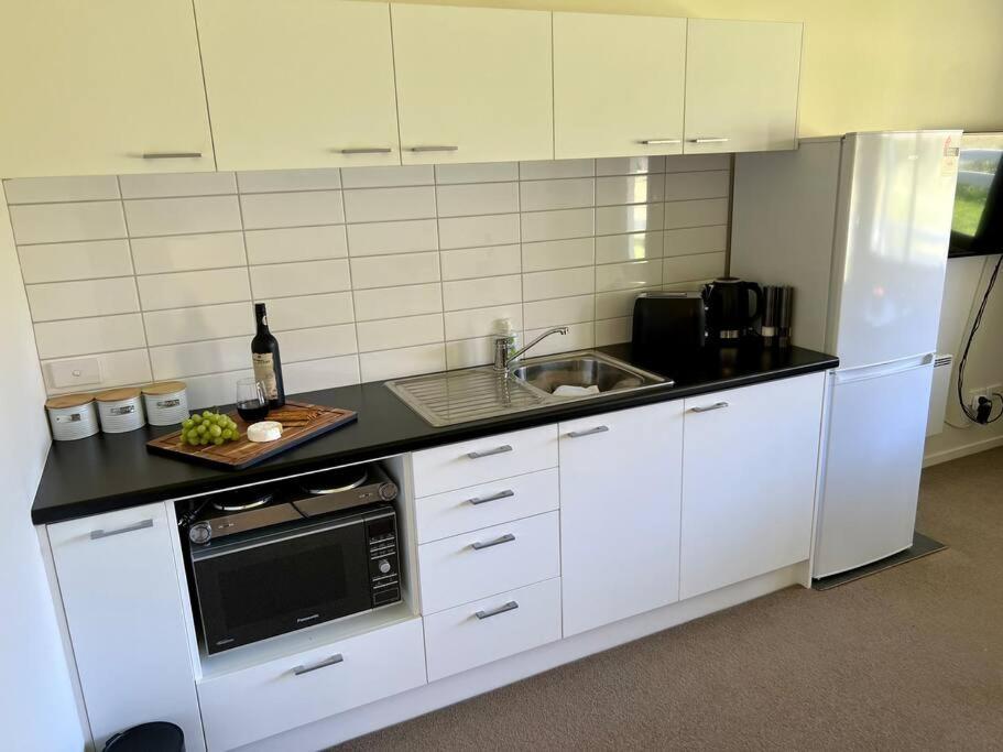 Unit A9, Adorable Holiday Unit With Stunning Views Otematata Eksteriør billede